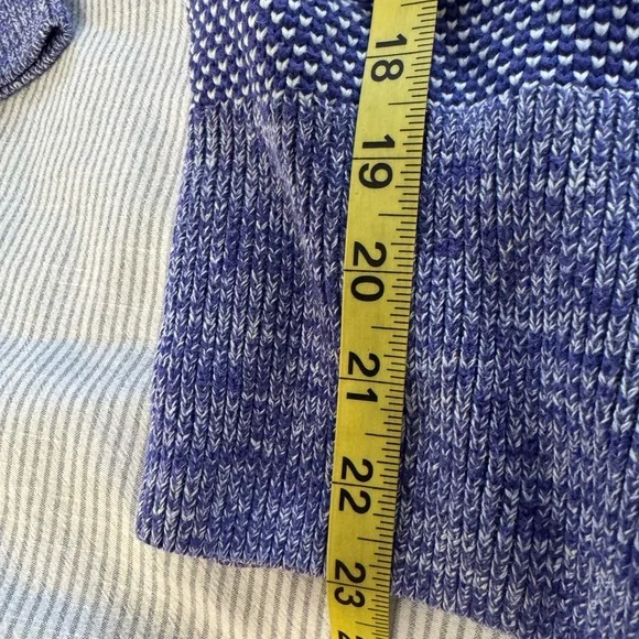 Ivivva EUC size 8/ feelin toasty Navy and Light Blue Striped Knit Sweater - Picture 9 of 12